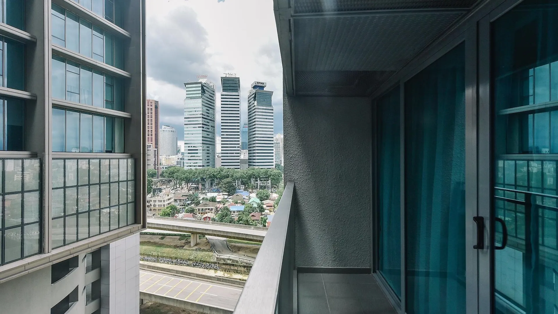 Summer Suites Residences By Subhome Kuala Lumpur